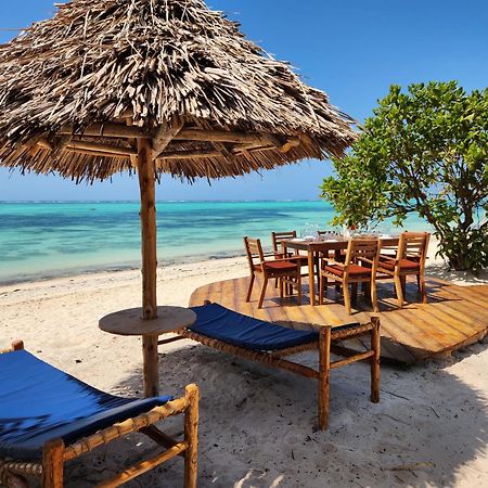 Almas Beach Boutique Hotel Makunduchi Buitenkant foto
