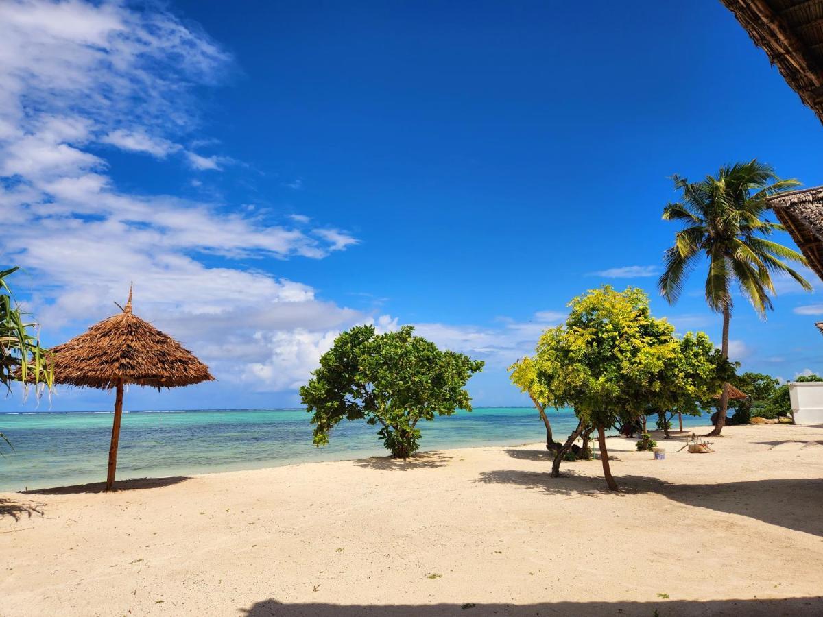 Almas Beach Boutique Hotel Makunduchi Buitenkant foto