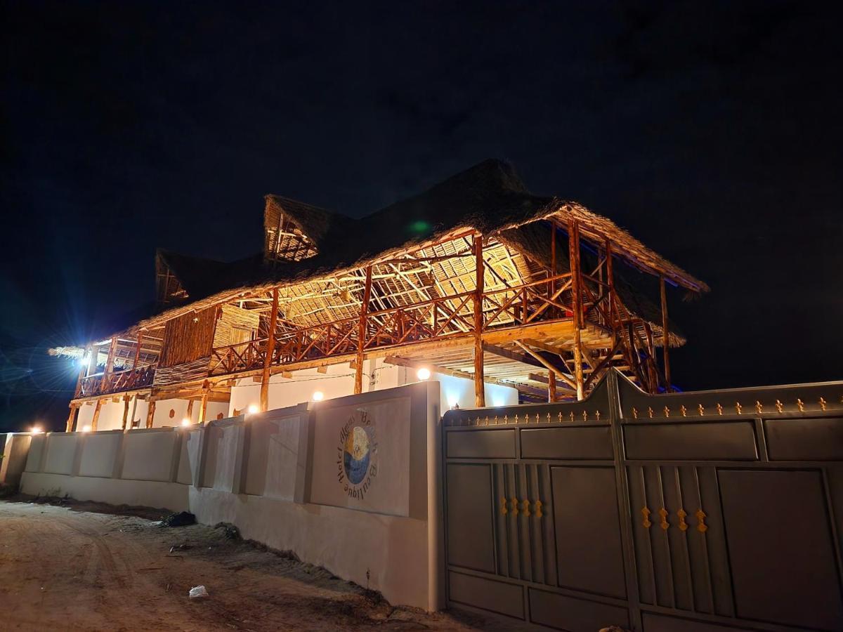 Almas Beach Boutique Hotel Makunduchi Buitenkant foto
