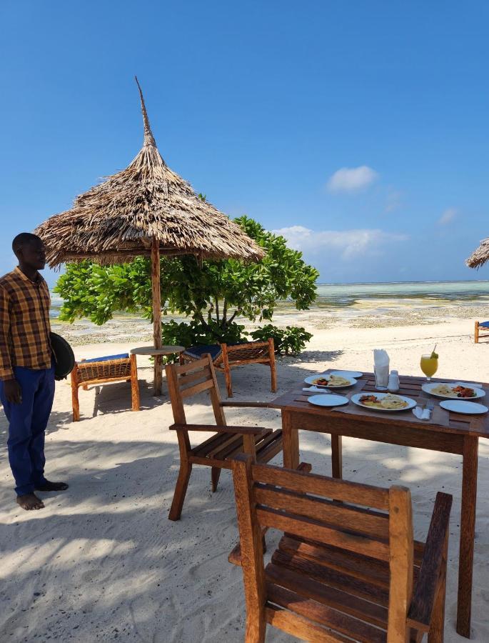Almas Beach Boutique Hotel Makunduchi Buitenkant foto