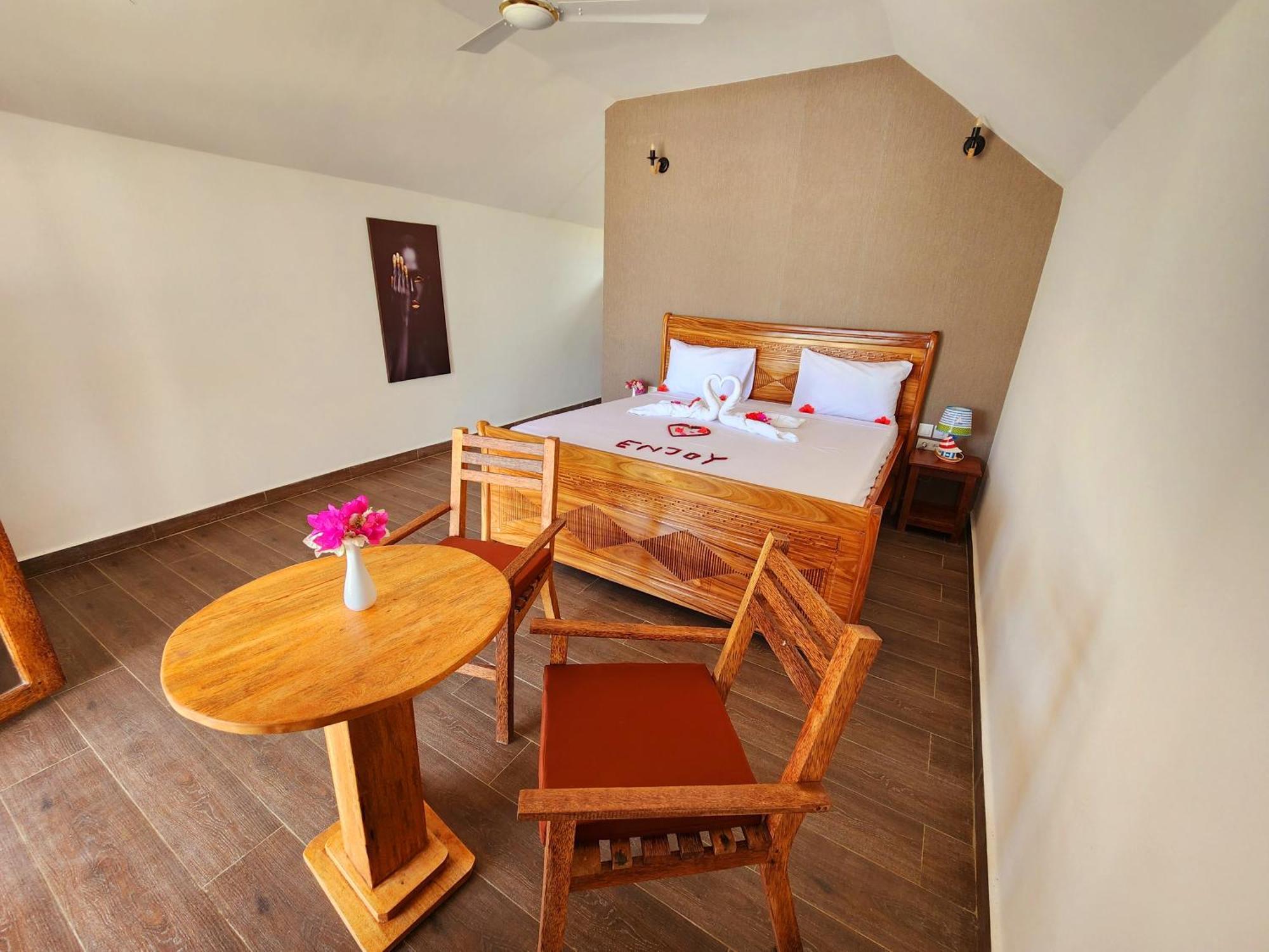 Almas Beach Boutique Hotel Makunduchi Buitenkant foto