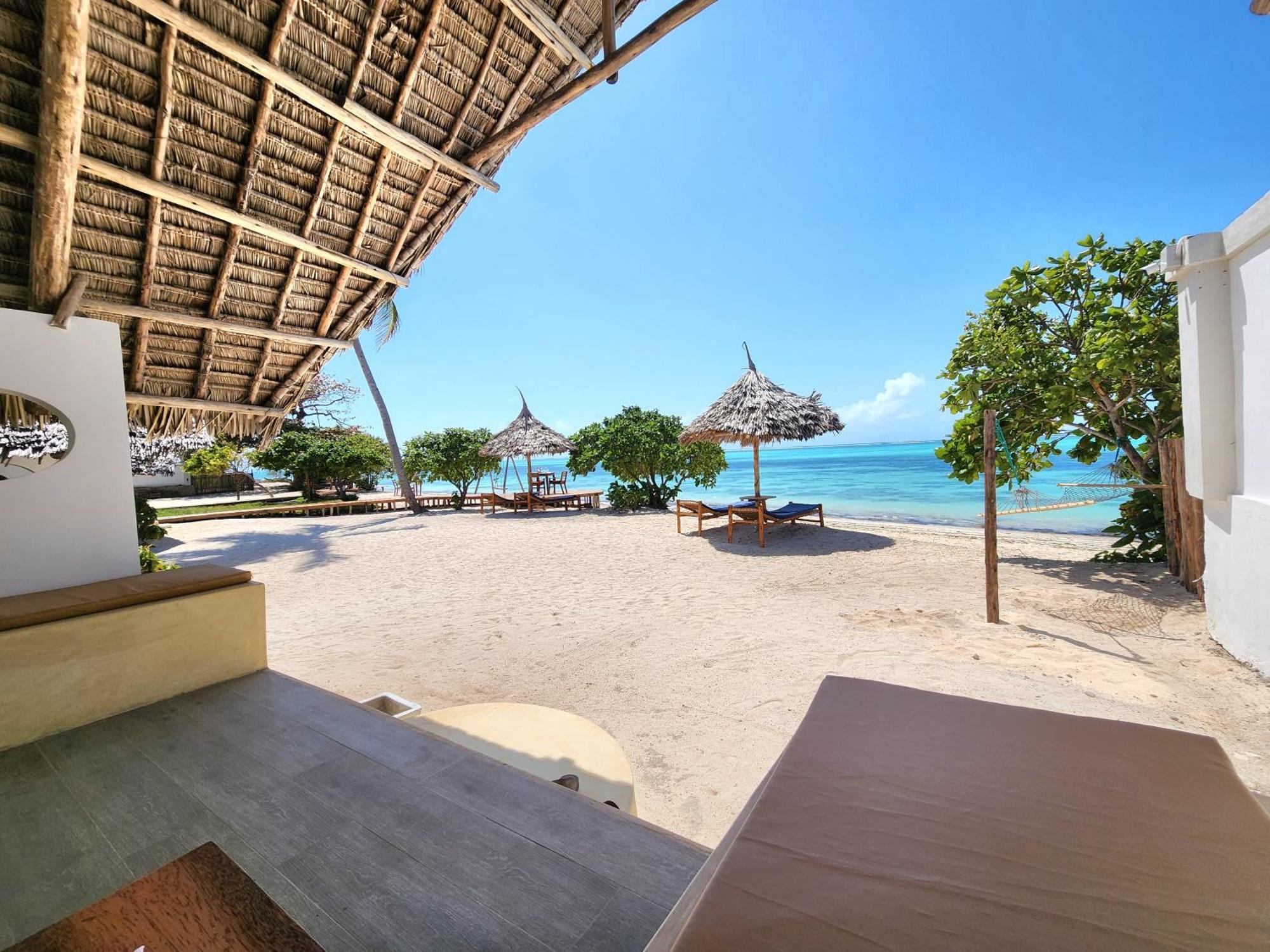 Almas Beach Boutique Hotel Makunduchi Buitenkant foto