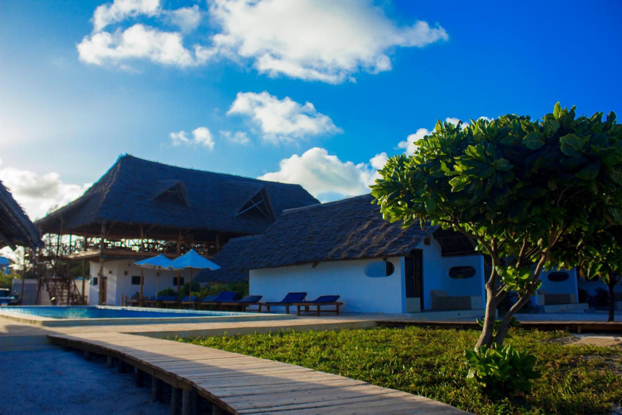 Almas Beach Boutique Hotel Makunduchi Buitenkant foto