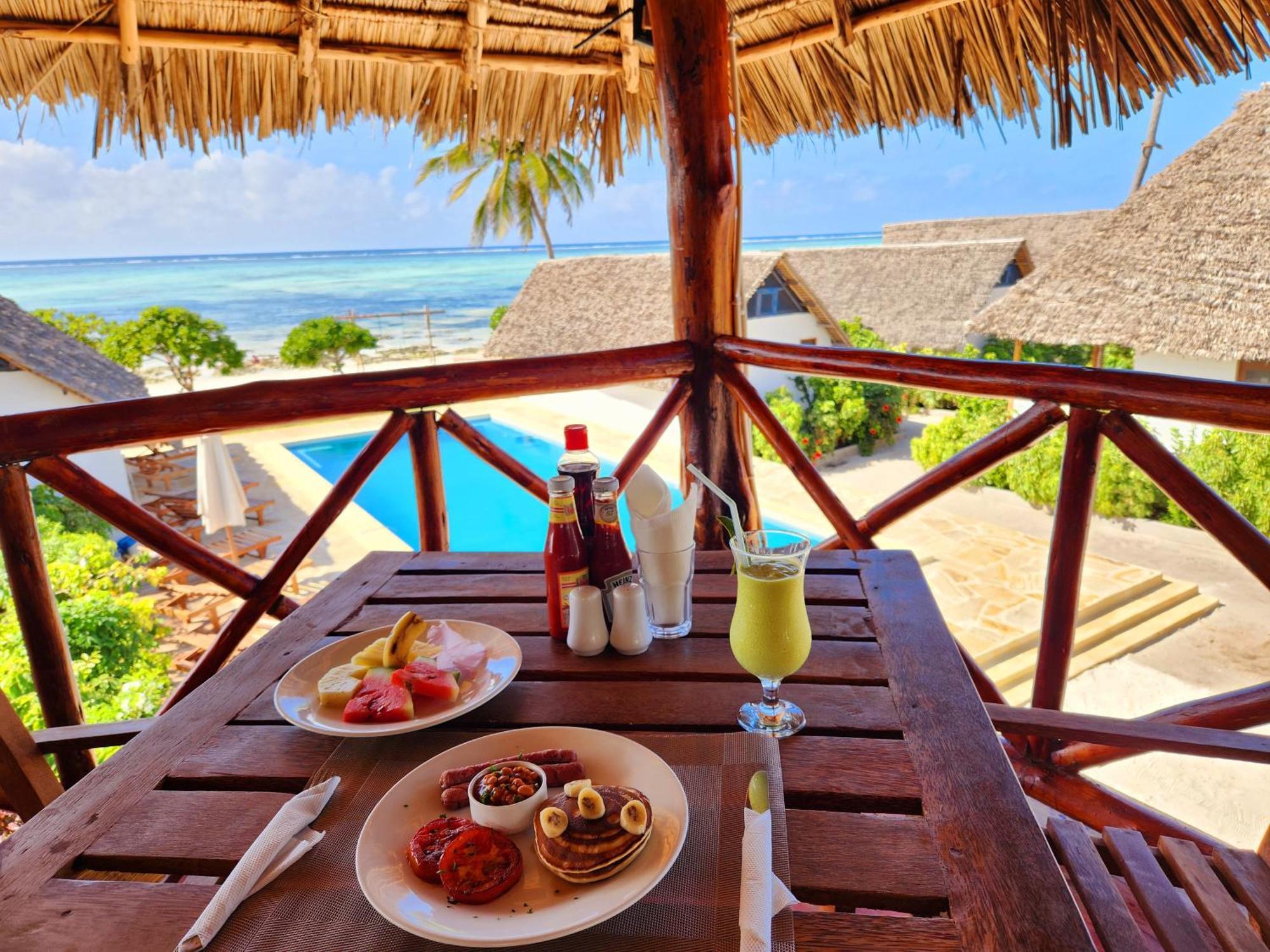 Almas Beach Boutique Hotel Makunduchi Buitenkant foto