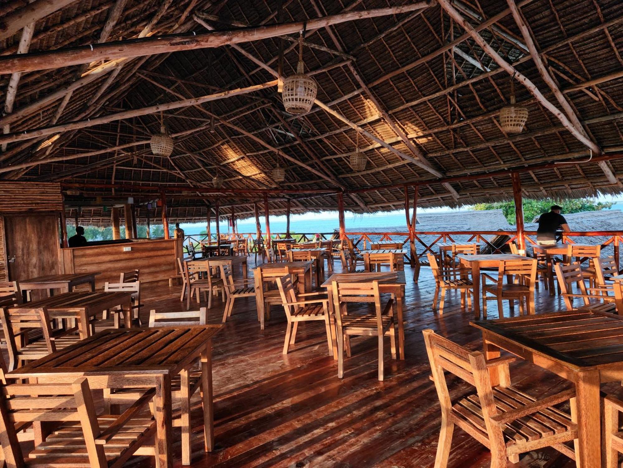 Almas Beach Boutique Hotel Makunduchi Buitenkant foto